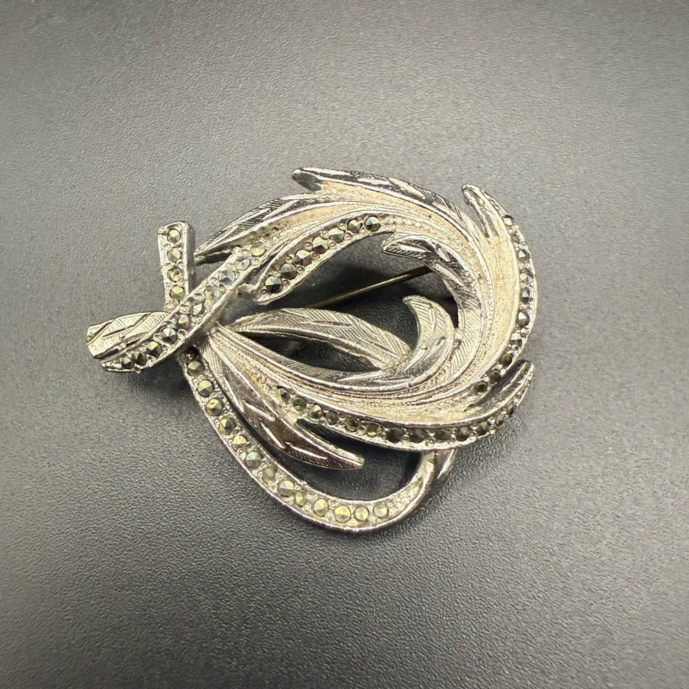 Vintage Silver Tone Brooch with Crystal Accents Classic Formal